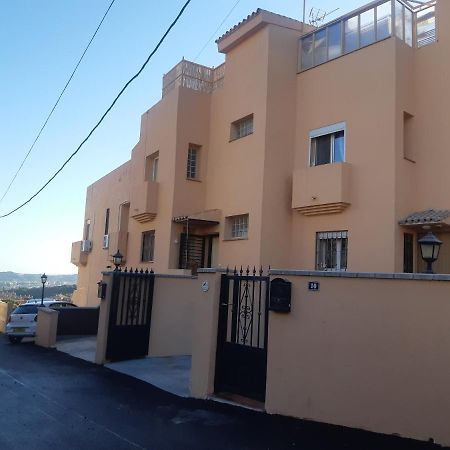 Cozy Apartment In Fuengirola Hills Exteriör bild