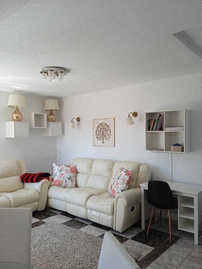 Cozy Apartment In Fuengirola Hills Exteriör bild